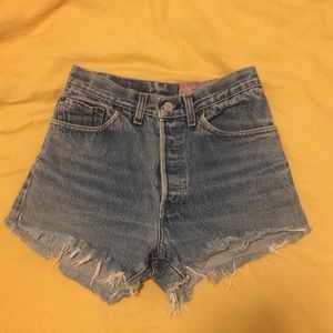 Classic Levi’s Cut Off Shorts